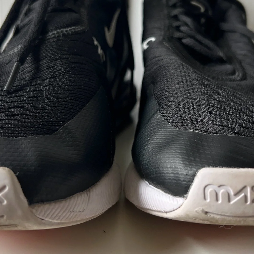 Nike Men’s Air Max 270, size 8. - Picture 4 of 6